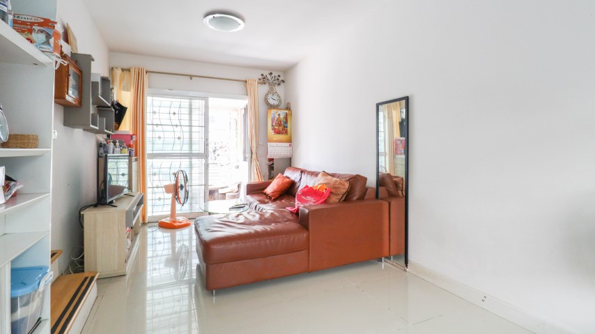 *****ทาวน์เฮ้าส์มือสองย่านนนทบุรี  ม.พลีโน่ ปิ่นเกล้า-วงแหวน คุณภาพระดับ AP เนื้อที่ 18 ตร.ว. ฟังก์ชัน 3 ห้องนอน 2 ห้องน้ำ 1 ที่จอดรถ สภาพดี พร้อมเข้าอยู่ บนทำเลเดินทางสะดวก เชื่อมต่อถนนหลานเส้นทาง ใกล้จุดทางด่วน "ศรีรัช"